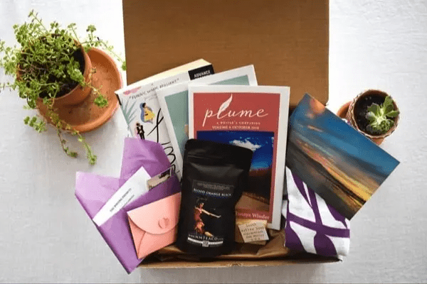 Unleashing of services and products by Plume subscription box